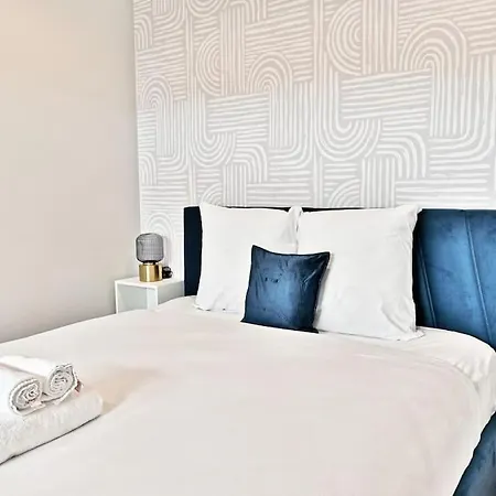 Apartment Spacieux Et Paisible 19eme *